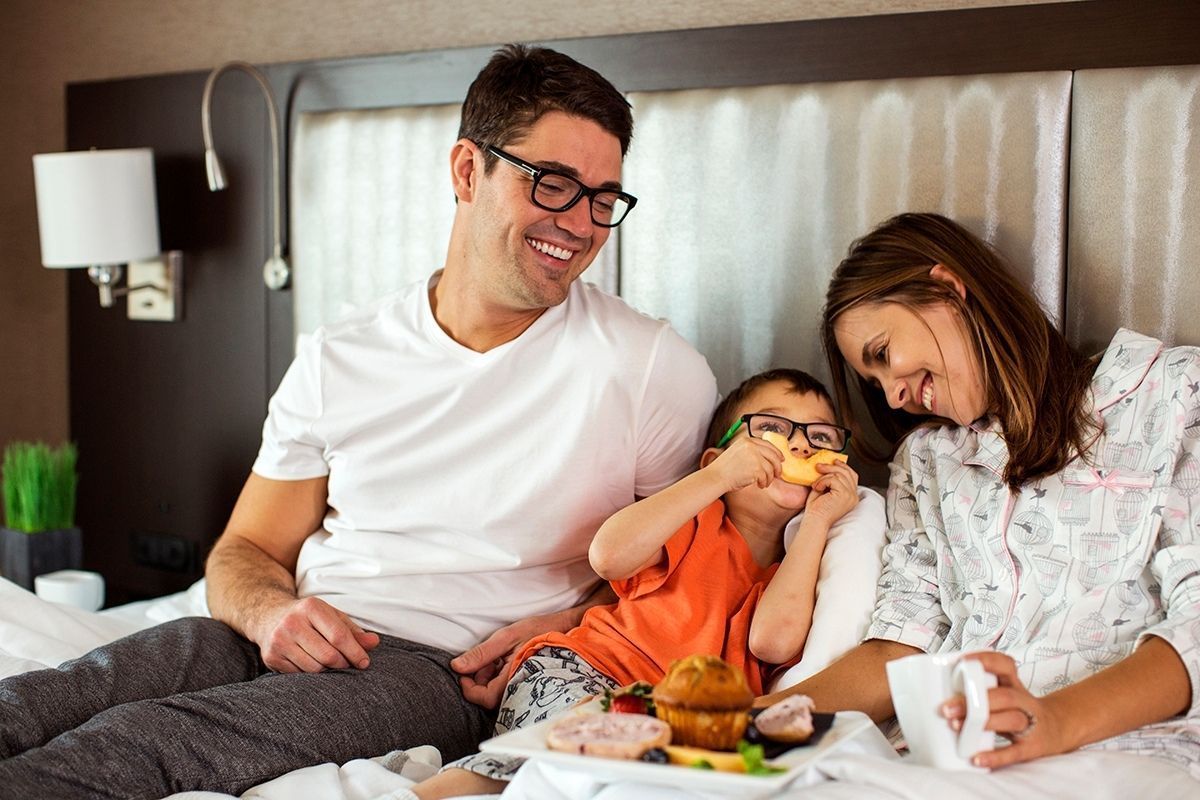 Kids Stay and Eat Free Holiday Inn Leamington Spa.